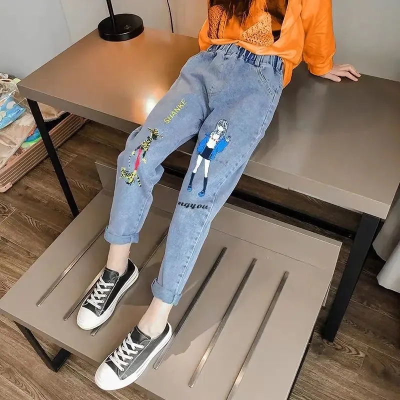 2024 Autumn Girls Jeans Cartoon Applique Denim Trousers Children's Stretch Waist Solid Pants Casual loose jeans