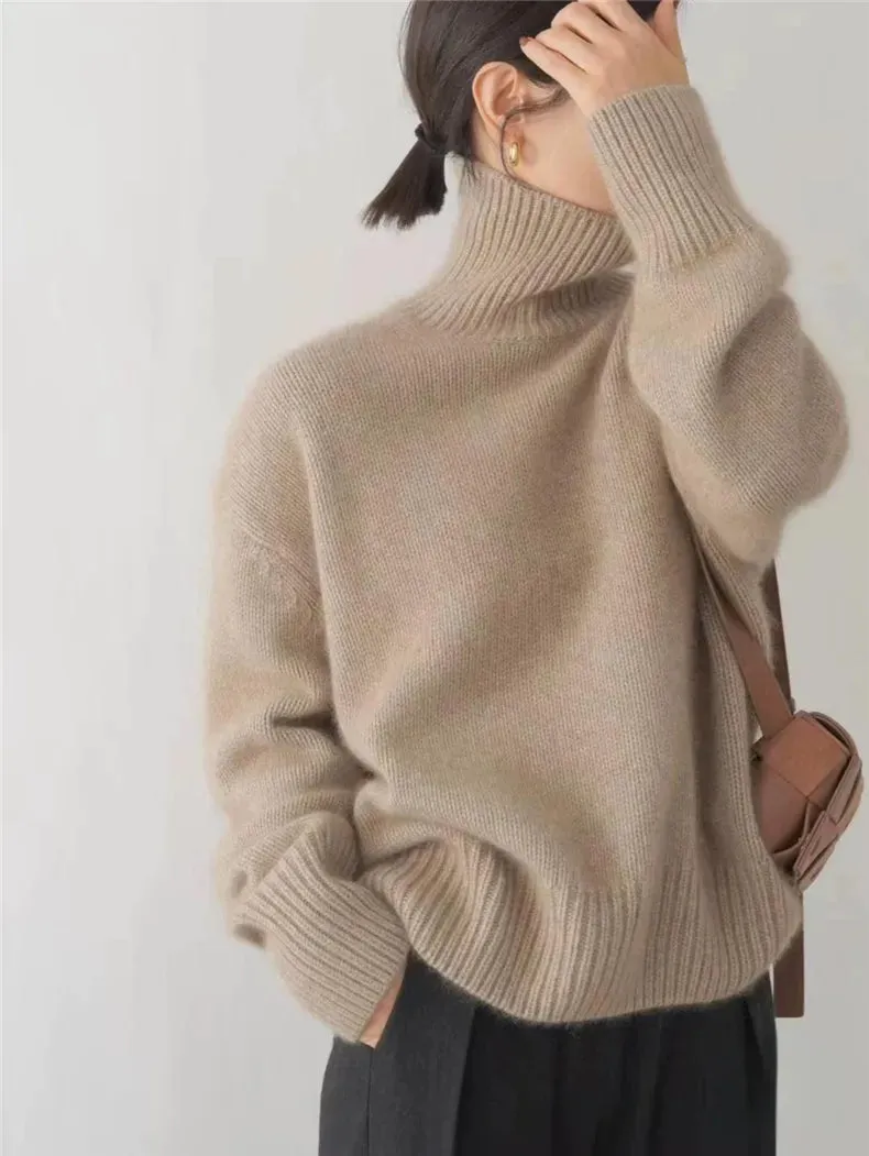 LUNA - Premium Turtleneck Sweater