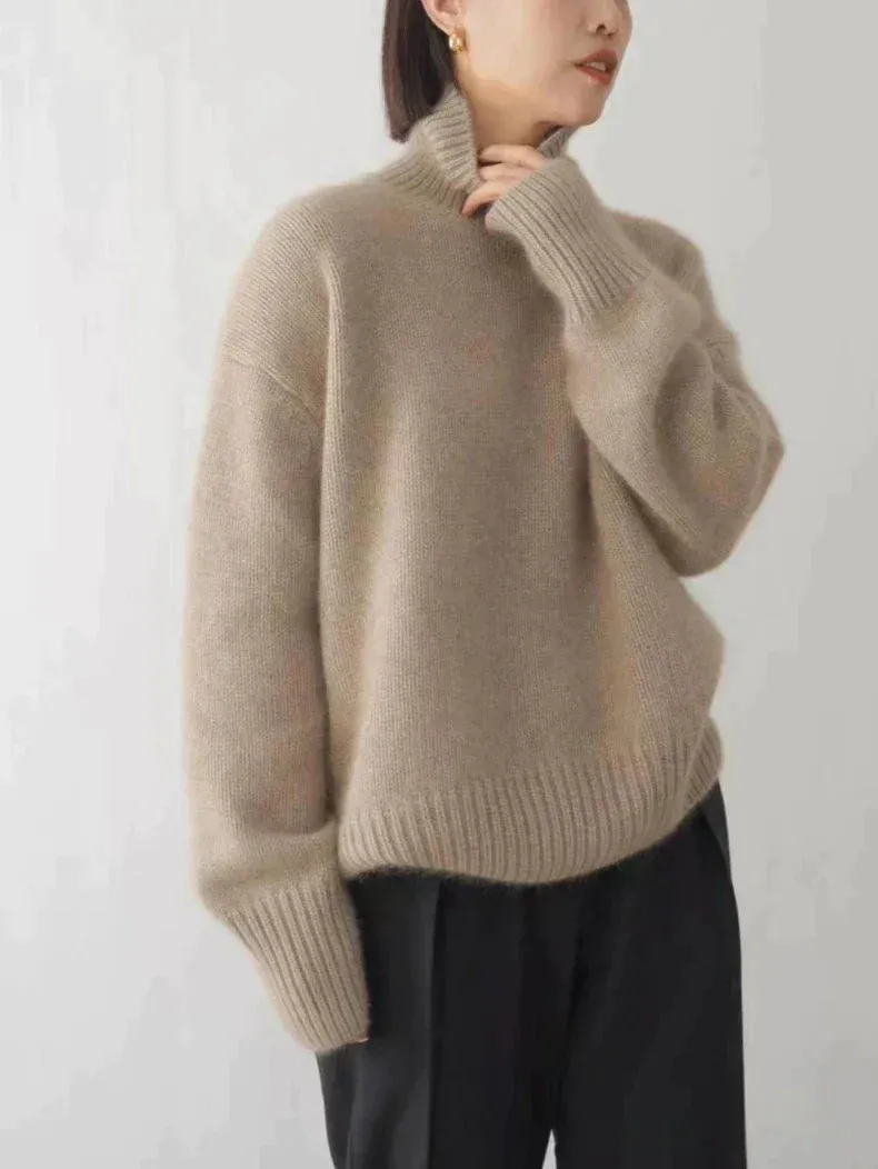 LUNA - Premium Turtleneck Sweater